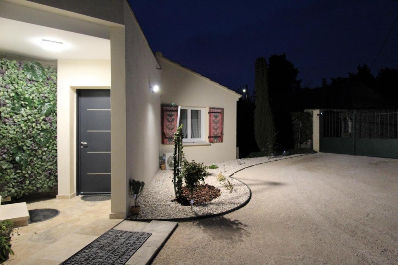 Les Bastidons De L'Isle - Le Saumane - 3 Etoiles Apartment Exterior foto